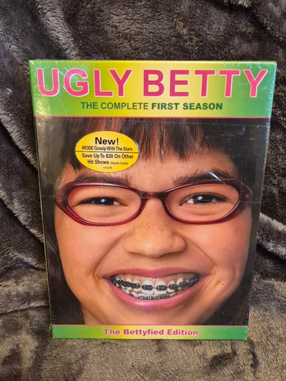 Ugly Betty - The Complete First Season (DVD, 2007, Bettyfied Edition)